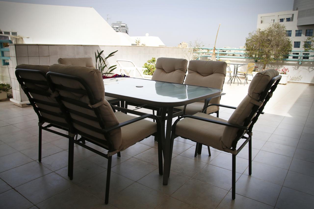 Herzelia Rooftop Special 2 Room Apartment Exterior foto