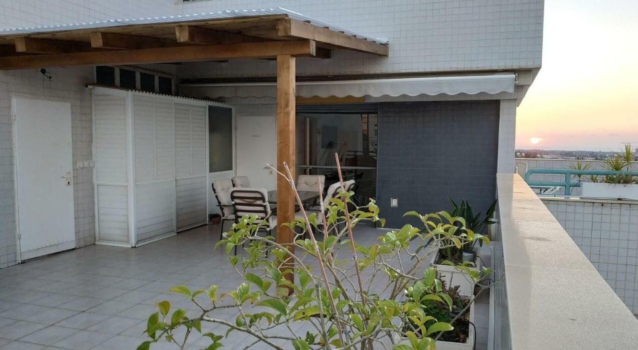 Herzelia Rooftop Special 2 Room Apartment Exterior foto